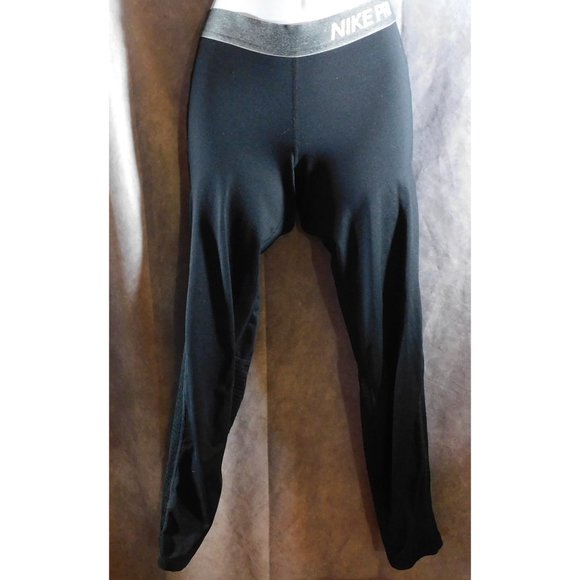 Nike Pro Black Leggings - Picture 3 of 9